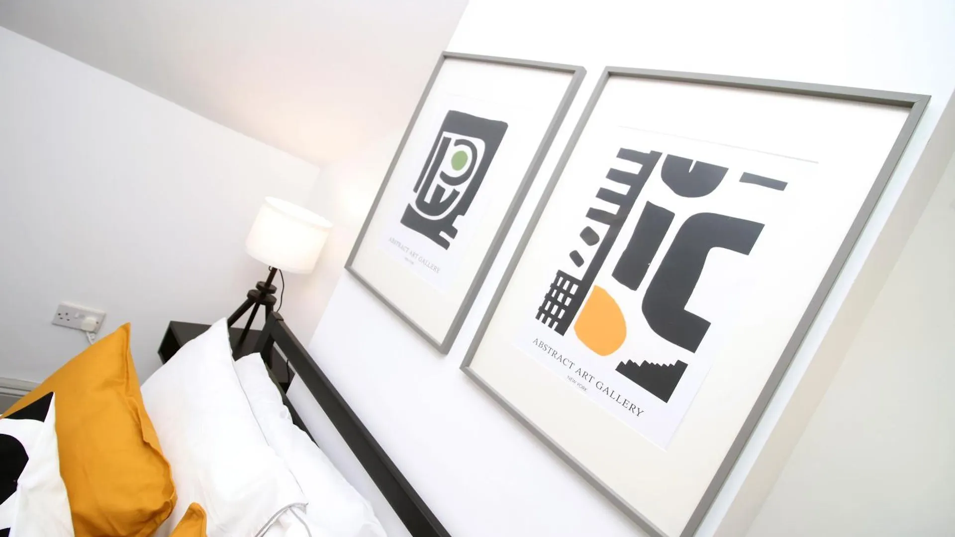 2 Bed Flat Near Stadium With Street Parking By Cto Serviced Apartments Cardiff Reino Unido